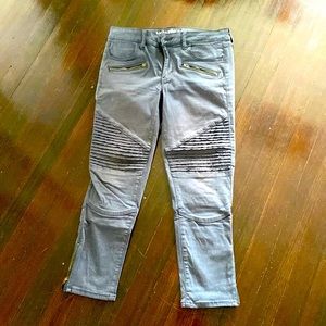 American Eagle Gray Moto Jeans size 8 Regular